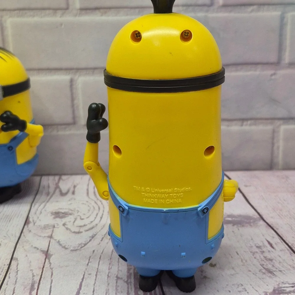 Thinkway Toys Despicable Me Minions Action Figure Lot of 4 Kevin Stuart Pirate
